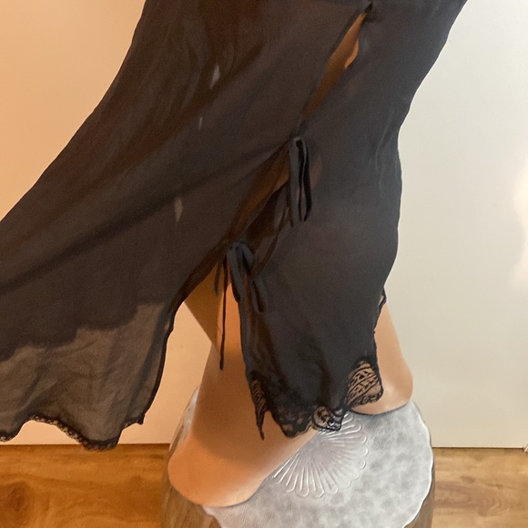 Victoria’s Secret Vintage Silk Chemise ✨firm✨ - Picture 3 of 8